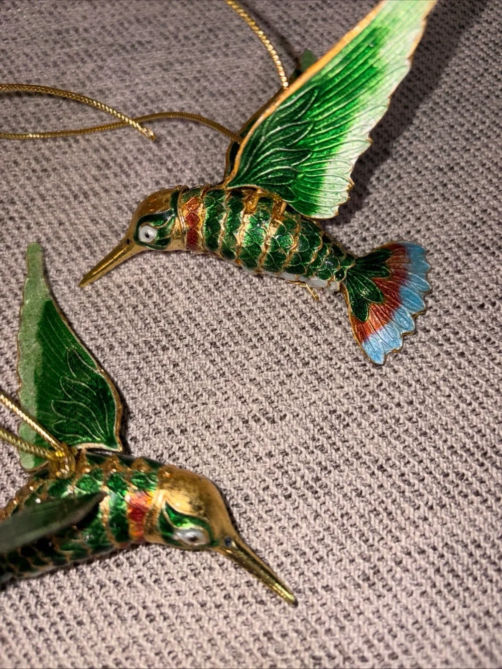 Value Arts Vtg Cloisonné Hummingbird Ornaments Articulated Enamel set of 2